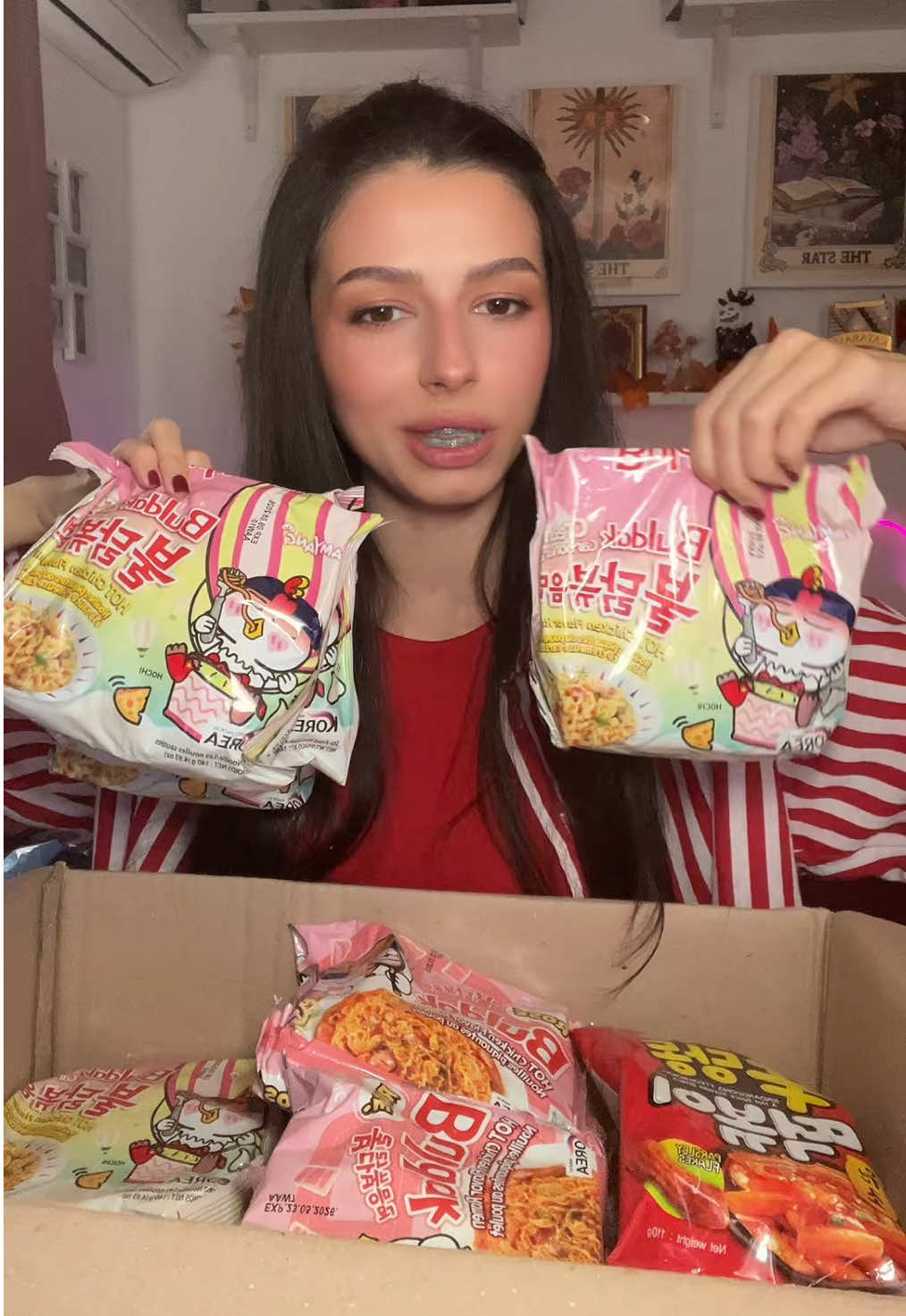 Care sunt cei mai buni noodles pe care i-ai încercat? 🍜 #buldakramen #buldak #shinramyun #ramennoodles #buldaknoodles  @Buldak 