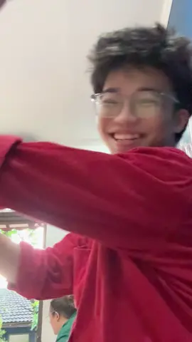 pake nyempil nyempil si ni anak🤣