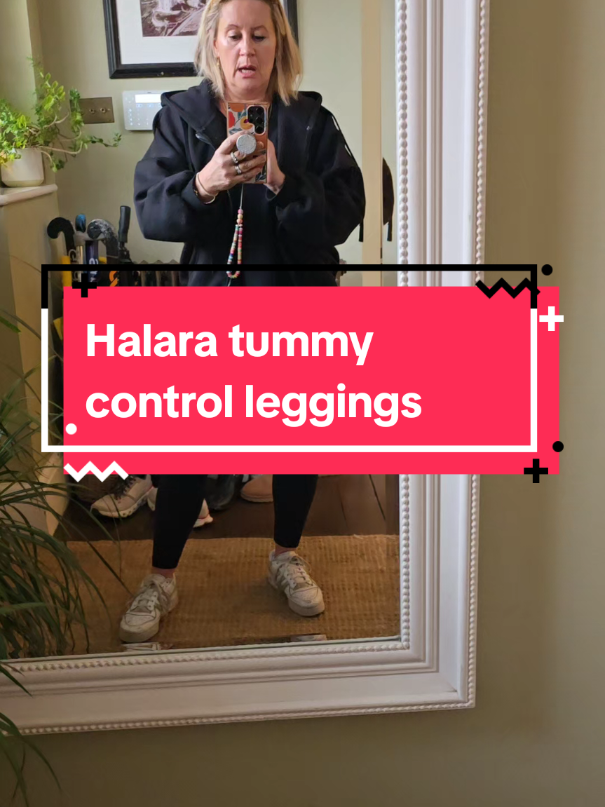 Tummy control gym/yoga leggings. Im wearing a large which are SUPER comfy and im a size 12-14. If youre a 12 go for medium id say. #gymleggings 