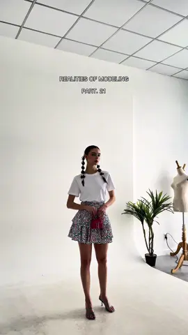 Realities of Modeling 🩷 Part. 21 A model’s self-care is always a top priority. As a model, you are your brand, and you need to be ready to showcase it at all times. This means consistent grooming and keeping both your body & mind in top shape. 💅🏼Nails always perfectly manicured 🎀Hair freshly washed and styled daily 🌟Shaved, moisturized, and glowing 💦Taking your vitamins, staying hydrated 🍎Prioritizing whole, nourishing foods 😴Resting when possible to recharge for the hustle All of these practices help you feel your best, so you can look and perform your best.💫 DM me “🩷” on IG to get your FREE Model Checklist — a list of the must-have tools and essentials every model needs to succeed. #model #modeling #modellife #modeltips #modelpolaroids   