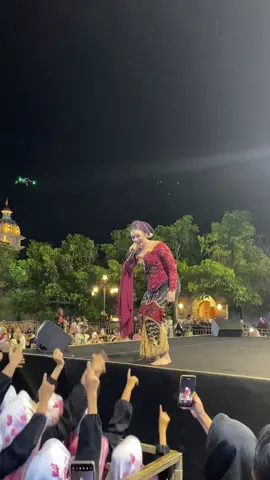 #nikensalindry #mayangkaranikensalindygroub #promomakan1111 #fyp #CapCut 