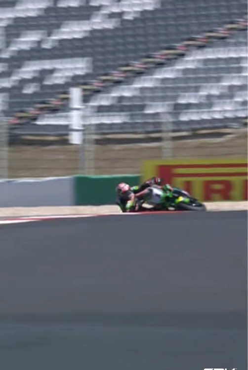 Wait until the end#rider#motogp#sports#motorcycle#racing 