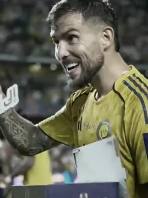 inigo😓❤️💙 #pawitzz⚡ #viral #fyp #100k #barcelona 