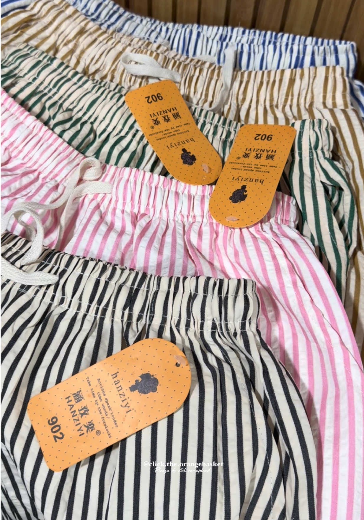 Check out 【BUY 1 TAKE 1】Double-Pocket Women’s Vertical Stripe Straight-Leg Pants Slim Fit Casual Wear at 72% off! 