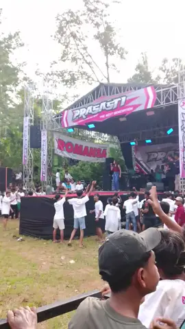 mbak Dinda teratu👋@dindateratu #dindateratu #jepara24jam #inpoorkesjeparadansekitarnya #ojingtogether♥️ #sedulurngopi_id 