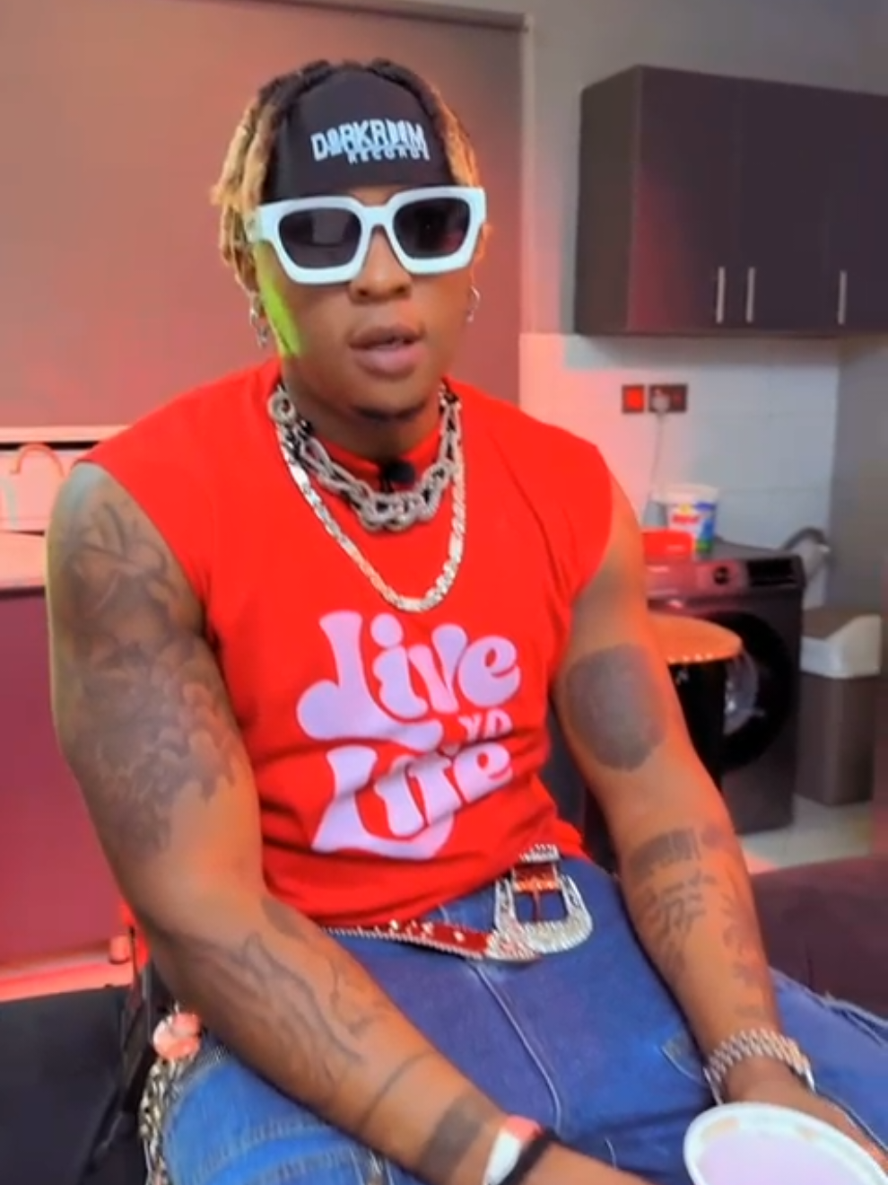 DARKROOM RECORDS  General Himself @BEENIE GUNTER OFFICIAL  / GUNTALK  Family ting  #fypシ  #goviral  #pageforyou  #kampala  #videoviral   @Shagie Promoter Official @Wixx Y-Ce  guntalk 🔫 city 💫✨ @bigdaviee_logic @GUNTALK 4 LIFE OFFICIAL 🔫🚀  @ALLAN WEIZY 🗝 @GuNtaLk NeWs💪 @Julio Degrand @Adreecehommie updates @GUNTALK CITY TV📺 @Guntalk baby 🔫 @HAPPY EMZY 