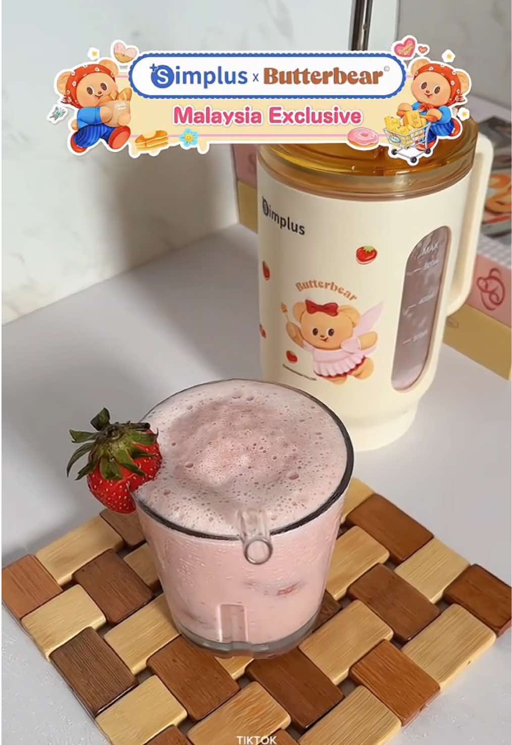 Replying to @✬𝓹𝓪𝓱✬ making blended strawberry milk becomes easier using this portable mug blender tumbler from Simplus 🍓🥛 @simplus.my #simplusxbutterbear #simpluswithyourbutteryfriend #butterbearinsimplusstyle #simplus #blender #juiceblender #portableblender  