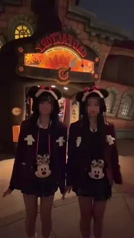 JK少なすぎてかわいい子と一緒に写真撮りあった😻❣️ #ディズニーランド#ディズニー#ミニー#愛知#fjk 