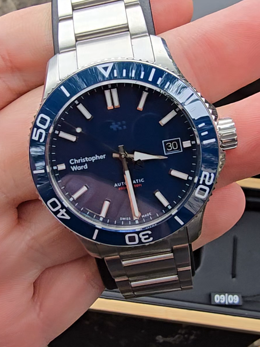 Christopher Ward Triton 40mm #ceasuri #watch #swiss #swisswatch #collector 