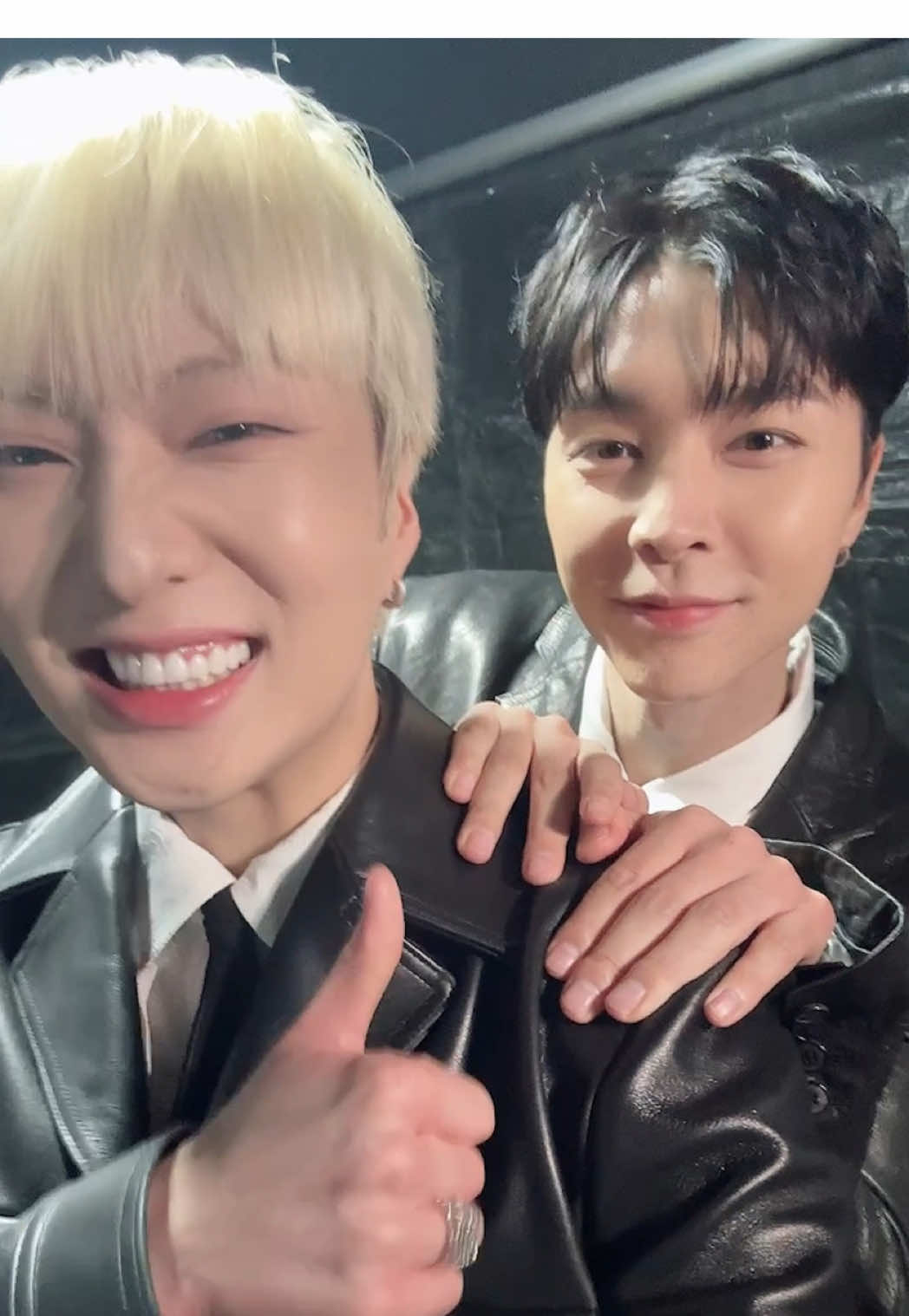 #MEchallenge with @NCT Official JOHNNY 님🐱 #KANGSEUNGYOON #WINNER #ME #NewMusic 