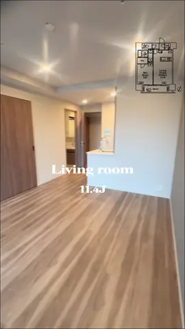 🌸物件詳細🌸 ◼︎最寄り: 目黒駅徒歩6分 ◼︎間取り：1LDK ▪︎専有面積 : 41m2 ◼︎構造：鉄筋コンクリート ◼︎築年数：2025/6月 ◼︎賃料：280,000円〜290,000円 ◼︎管理費：15,000円 ◼︎礼金：1ヶ月 ◼︎敷金：1ヶ月 ✔︎おすすめポイント✨ ・新築マンション ・ペット可🐩🐈 ・2駅4路線利用可能！🚉 ・楽器相談🎹 ・オートロック ・スーパー・コンビニ近くで生活利便性が高い🏪 ・学童施設も近く教育関係も充実🏫 お問い合わせは、コメントで【詳細】とコメント！お待ちしています📨💕 #東京不動産#東京賃貸#賃貸#不動産 #デザイナーズ