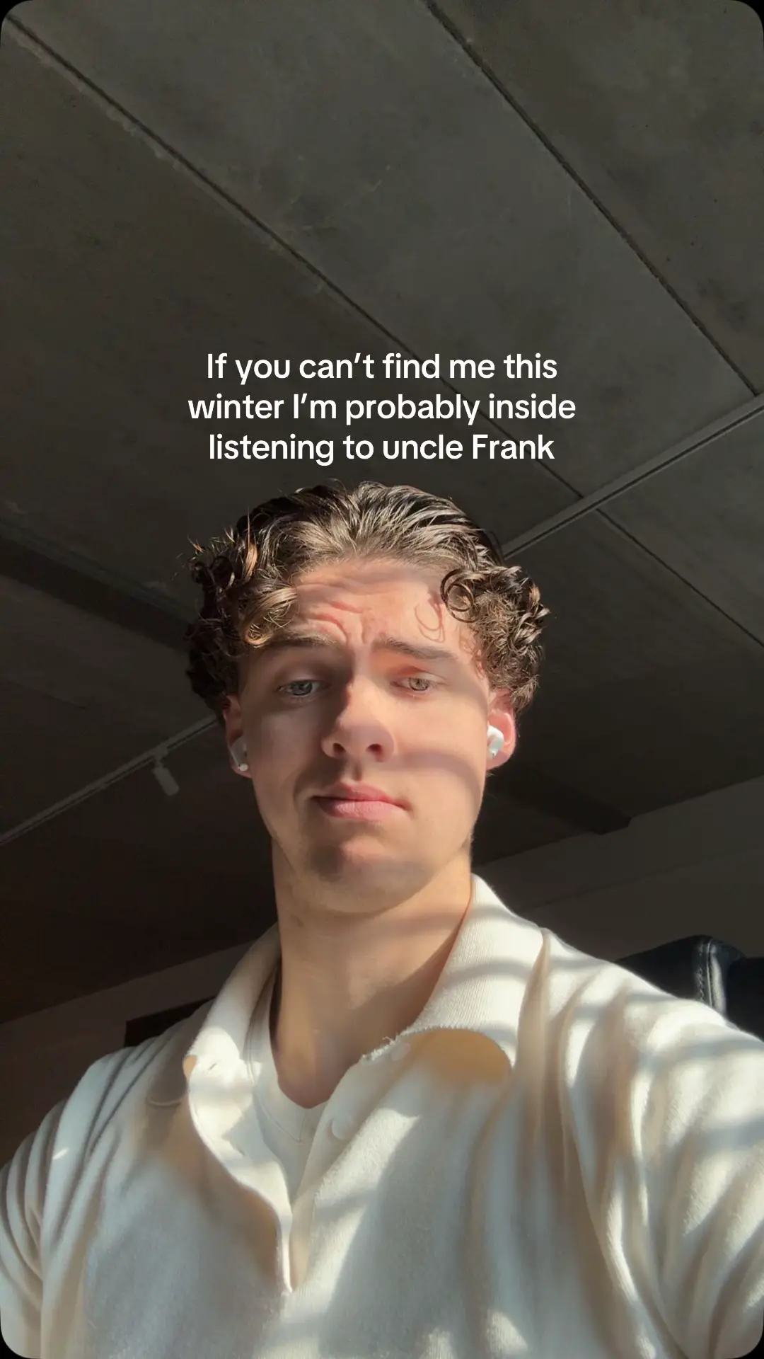 The only type of motion during winter #winter #franksinatra #music 