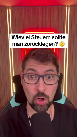 Anzeige | Wie verhält man sich am besten bzgl. der anstehenden Steuerlast? 🤔 Wieviel Geld sollte man zurücklegen und was macht man damit bis zur Bezahlung?  So mach ich es 👇 ➡️ Den Link zu meinem Depot- Zinsanbieter findest du in meinem Profil oder einfach direkt auf: ollinichtimdienst.de ✅ NAGA Earn wird von NAGA Markets Europe Ltd angeboten, die von der CySEC (Lizenz-Nr. 204/13) reguliert wird. Es gelten die Allgemeinen Geschäftsbedingungen. Bei Investitionen ist dein Kapital einem Risiko ausgesetzt. Mein Profil und dieser Inhalt enthält Affiliate-Links zur Unterstützung meines Kanals. 🎥 Video im Auftrag der eXagora Media GmbH für finmedia.net #steuern #finanzamt #selbstständig #selbstständigkeit #zinsen 