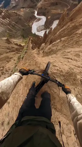 Kondisi terkini mushola PONPES Al Khoziny Sidoarjo ambruk saat salat ashar #jtvjember #evakuasi #sidoarjo #fyp #viral 