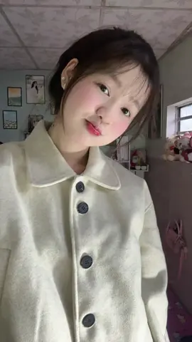 Trung bình 1 năm 2 clip nhảy 