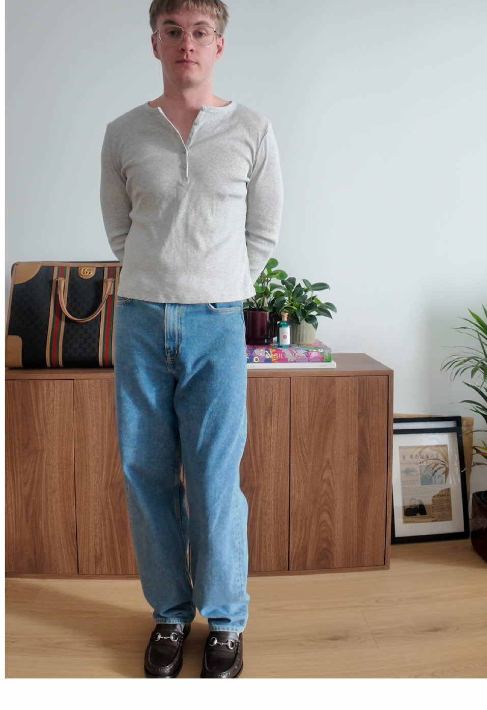 How I Style The Uniqlo Ribbed Henley #henley #uniqlo #fashioninspo #mensoutfitinspo #officeoutfit 