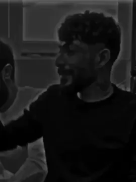 صدك مرتاح كالو عايش بدوني💔🥺#ستوريات #اغاني_عراقيه #تصميم_فيديوهات🎶🎤🎬 #دعمكم_ورفعولي_فديو #اكسبلو 