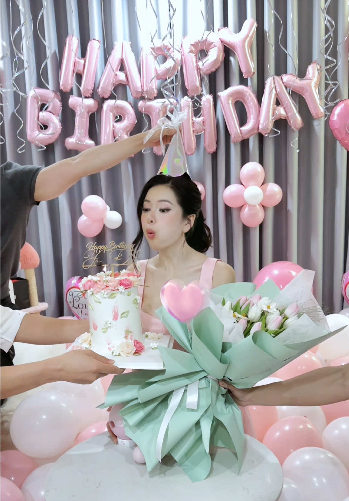 Một chiếc 🦂 yêu màu hường 😘😍🌹 #yendan 