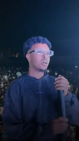 Adigan Ku Jecladay ❤️🫂🎧#CapCut #newsong #salax_sanaag #somalitiktok #dhiplowga🦁 @Catozzz😂🫶🖤 