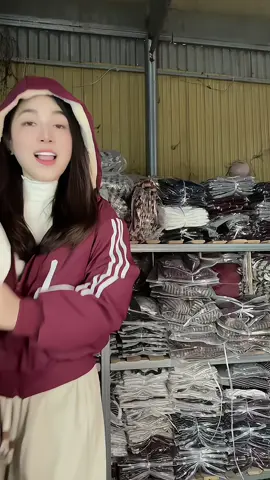 Khoác gió đẹp nha #aokhoacgiolotlong #áokhoacgiolotlong #thoitrangnu #cungtamsando 