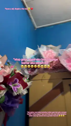 thank u so muchhh gaiss, trnyta bener ya jahatnya temen di masalalu adalah kunci dari menemukan temen yang bener” temen🥺, sayang kalian semua aku seberuntung itu kenal kalian semua ga bakal espek njir sehabis acara birthday aku 1 nov minggu lalu aku nangis weh grgr hadiah kalian sebanya ini trnyta🥺 apapun itu aku usahain ngebelas kebaikan kalian 1 1 gais love u moreeee ❤️❤️❤️❤️🫂🫂🫂🫂🫂#foryoupage #xybca #fyp #buketbunga 