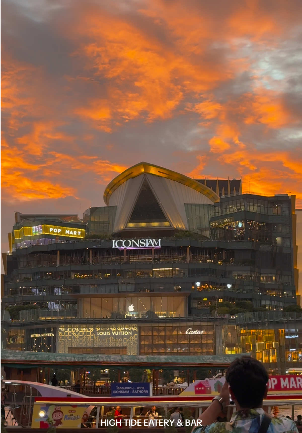 High Tide Eatery & Bar ร้านอาหารและบาร์ริมแม่น้ำเจ้าพระยาวิวไอคอนสยาม ชมพระอาทิตย์ตกยามเย็นพร้อมวิวสุดอลังการใจกลางกรุงเทพมหานคร🌤️🌊 #hightidebkk #hightide #bangkok #bangrak #reviewbangkok #เจริญกรุง #riverfront #riverfront #chaopraya #dinner #vibe #sunset #riverside #ร้านอาหารริมน้ำเจ้าพระยา #บรรยากาศชิวๆ #tiktokขึ้นฟีดที 