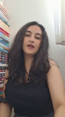 کتابت رو بیار و باهام کتاب بخون🫵🏻 . . . . . . #کتاب  #فوریو #ولاگ  #فوریوپیج  #فوریو_نری_به_چپمه 