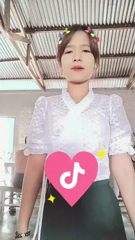 #CapCut #fyp #သည်းခံပီးကြည့်ပေးပါ😇😂😘😘 #နဲနဲလှုပ်ကြည့်တာ🤪🤪🤪 