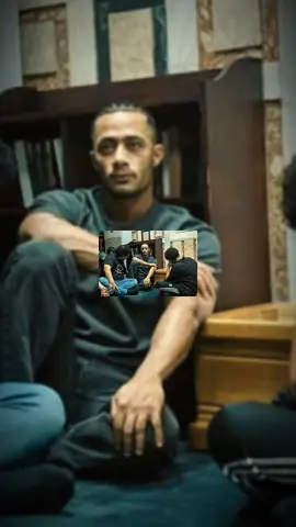 وفاة والد الفنان محمد رمضان فجر اليوم وستقام الجنازة علية بعد صلاة الجمعة إن شاءالله من مسجد مصطفى محمود بالمهندسين  ومراسم الدفن بمقابر العائلة  بأكتوبر 🙌🏻  اللهم اغفر له وارحمه واسكنه فسيح جناتك يارب العالمين