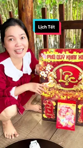 Lịch Tết năm nay đẹp quá trời luôn anh chị ơi mà rẻ nữa . Em có để trong giỏ hàng anh chị tham khảo nha 