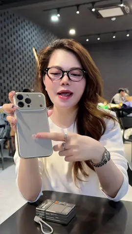 Ôp lưng 17 nhưng 13 vẫn xài dc 🤩👍#oplungiphone17 #oplungdienthoai #oplungiphone 