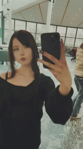 Jag älskar twin peaks så mycke lowkey min favvo serie just nu btw ser ni min fina loop jag gjort 