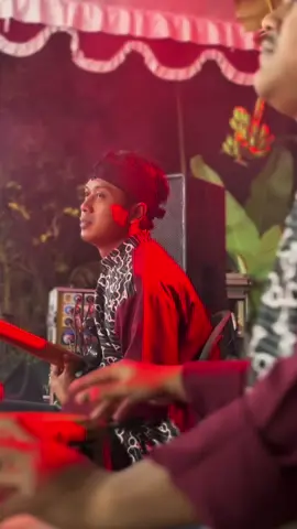 nirmalane @SN Project Klaten😁  @SHENDY DOLLY MC KLATEN @riiiomenco_ @KurniaKeyboard @maribaneza7 @nindityaprarasti  #dangdutklaten #klaten #fyp #campursariklaten #jandhut 