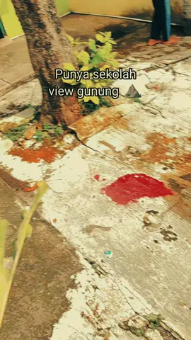 spenduMJ dengan view gunung lawunya 🗻🗻🗻#spendumjbagianwongtulus #spendumj #gununglawu#fyppppppppppppppppppppppp 