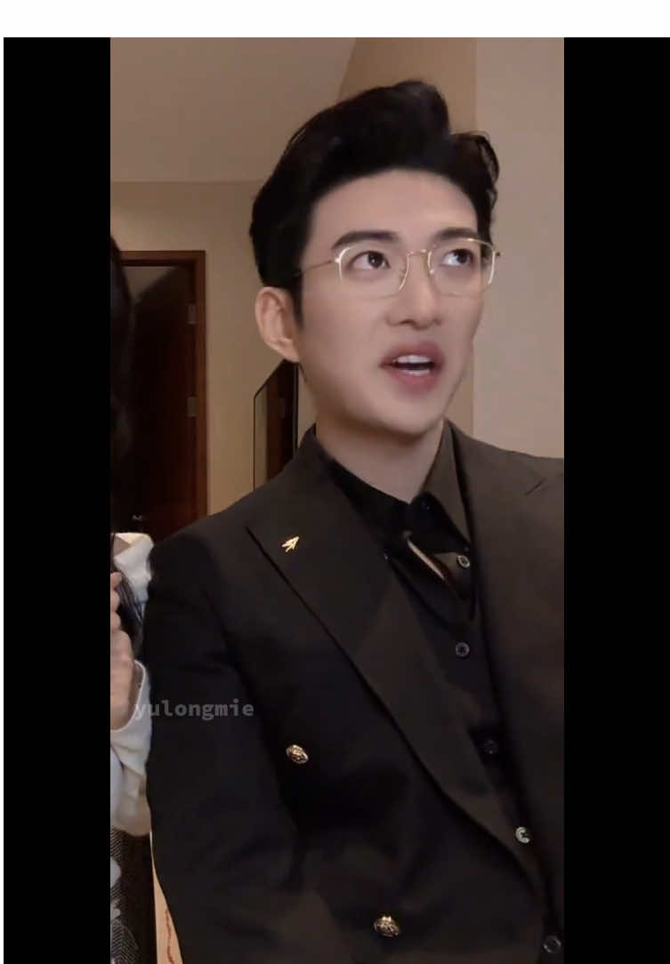 I can’t 🤣🤣🤣 #yulong #yulongmiemie #fypシ゚viral 