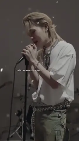 Phố xá mong em ở lại..... Năm 2023 đứa nào dám nói anh tao sài Auto Tune , thách anh t hát live bài này ? #j#jackj#j97d#domdomx#xuhuongtiktokJ#JackHistory