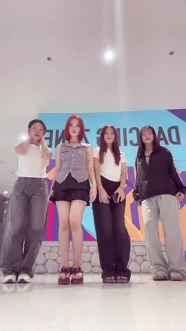 #ချစ်စရာကောင်းတာတစ်ခုပြမယ်🥺🎀 