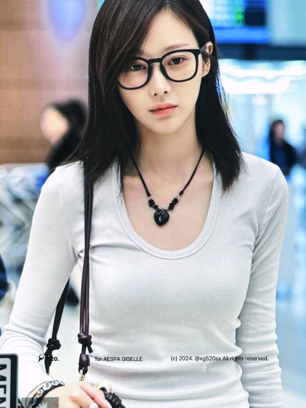 pov: cô ấy chia tay bạn để đi du học. #giselle #aeriuchinaga #aespa #fyp #xuhuong 