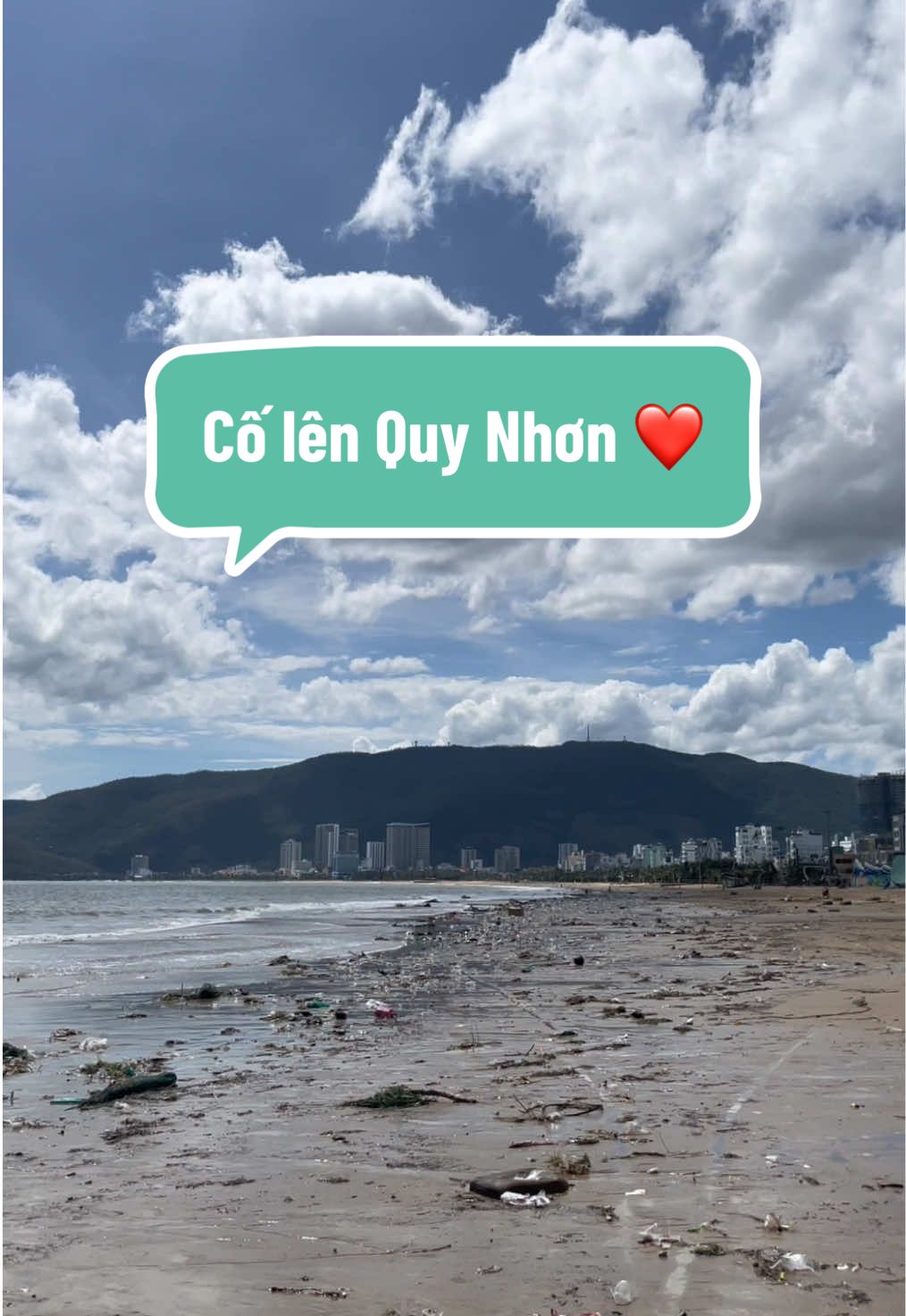 Thời tiết sau bão đẹp nhưng mà đau lòng quá! Nhưng cũng nhờ vậy công tác khắc phục sau bão thuận lợi hơn. Cố lên Quy Nhơn ơi ❤️