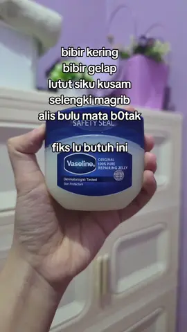 vaseline lip balm vaseline petroleum jelly vaseline therapy lips#vaseline #vaselinelip  #melembabkan  #repairingjellyvaseline #vaselinelipbalm 