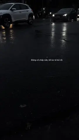 Đừng cố chấp nữa.