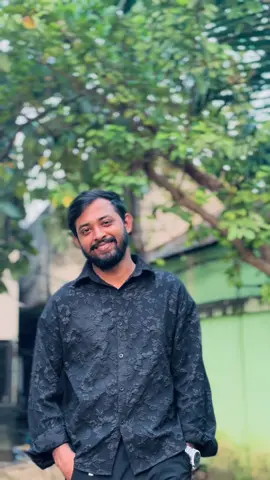 যতই চেষ্টা করো মানুষ চিনতে পারবা না😎🔥#omoralwaysonfire 