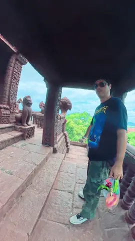 สั ก ก า ร ะ ร อ ย พ ร ะ พุ ท ธ  บ า ท ..😇😇😇 #วัดเขาสนามแจงลพบุรี #กราบไหว้สิ่งศักดิ์สิทธิ์🙏 #วัย50อยากทําไรก้อทํา #Instra360x5 