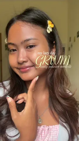 Pixy Fixed Matte Powder Foundation bener bener bikin kulit keliatan smooth tapi gak berat sama sekali!