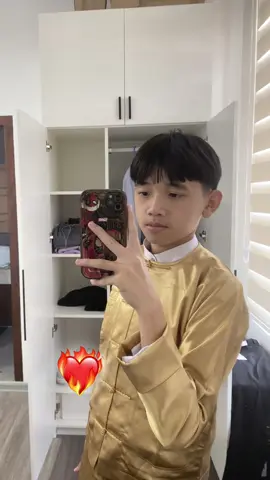 Old pic🤪🩶#ပျော်အောင်နေပါ❤️‍🔥🚀 #fypシ゚ 