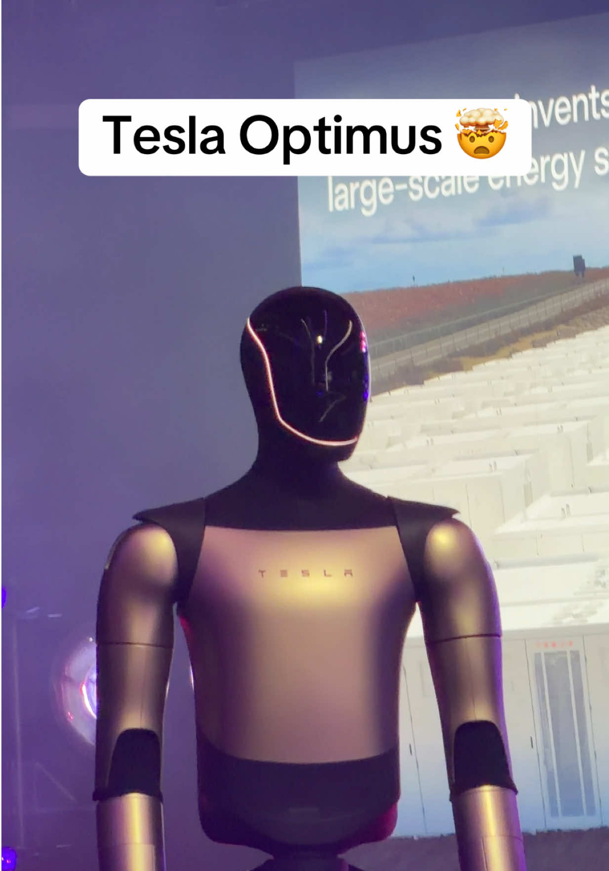 Tesla humanoid robots are coming #tesla #elonmusk #fyp #viral #teslarobot 