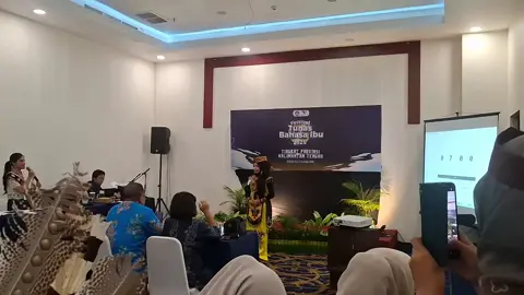 FTBI lomba mendongeng tingkat provinsi di palangkaraya kab. Barito selatan alhamdulillah mendapatkan juara 1 dan alhamdulillah lanjut tingkat nasional lgi.. #masukberanda #fypberandatiktok #sorotan #jangkauanluas #Nyaibalau 