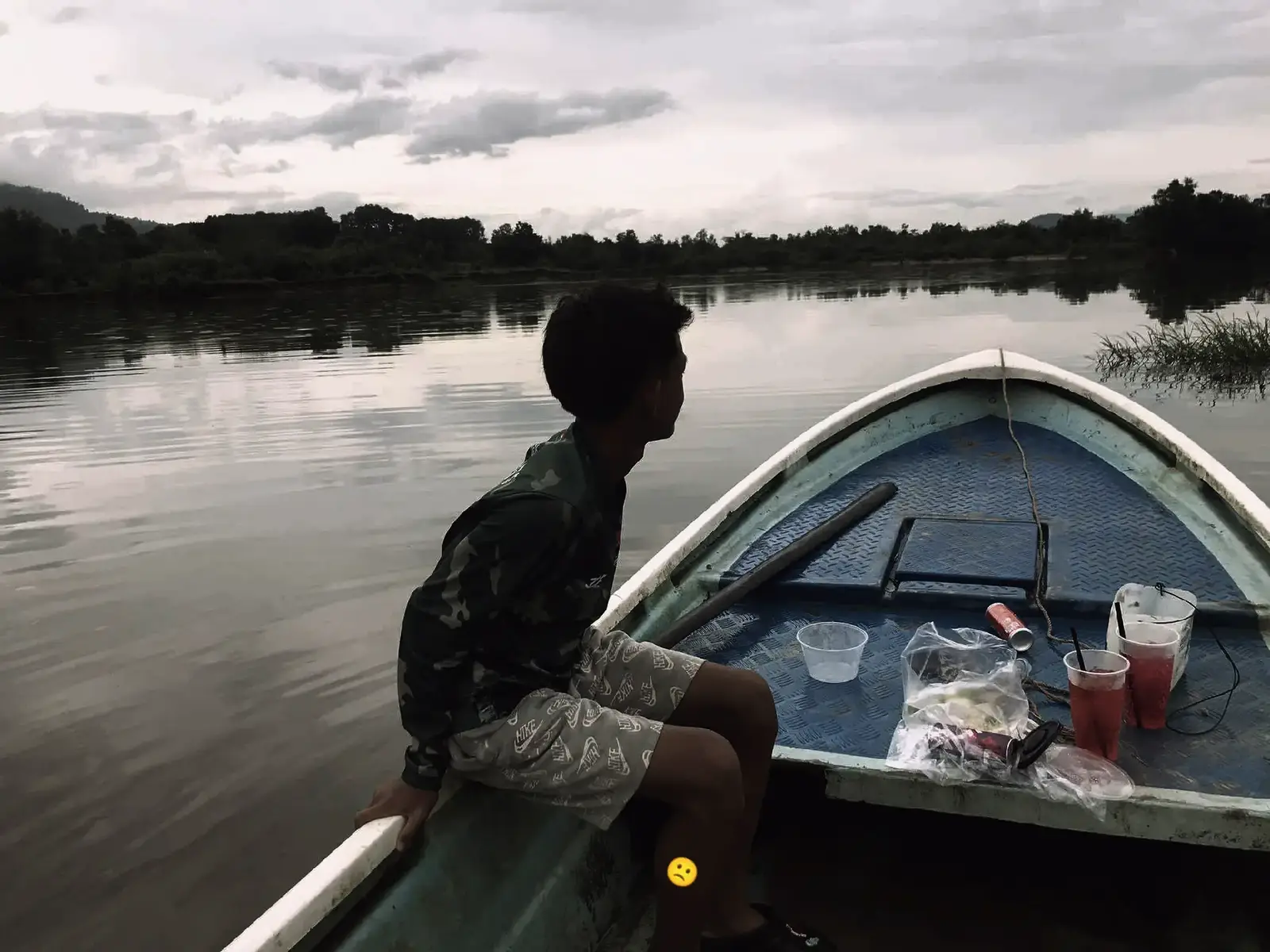 ហើរមិនរួច ត្រូវរត់ រត់មិនរួច ត្រូវដើរ ដើរមិនរួច ត្រូវវារ ទោះយ៉ាងម៉េចក៏ដោយត្រូវតែទៅមុខ...។#everyone #foryou 