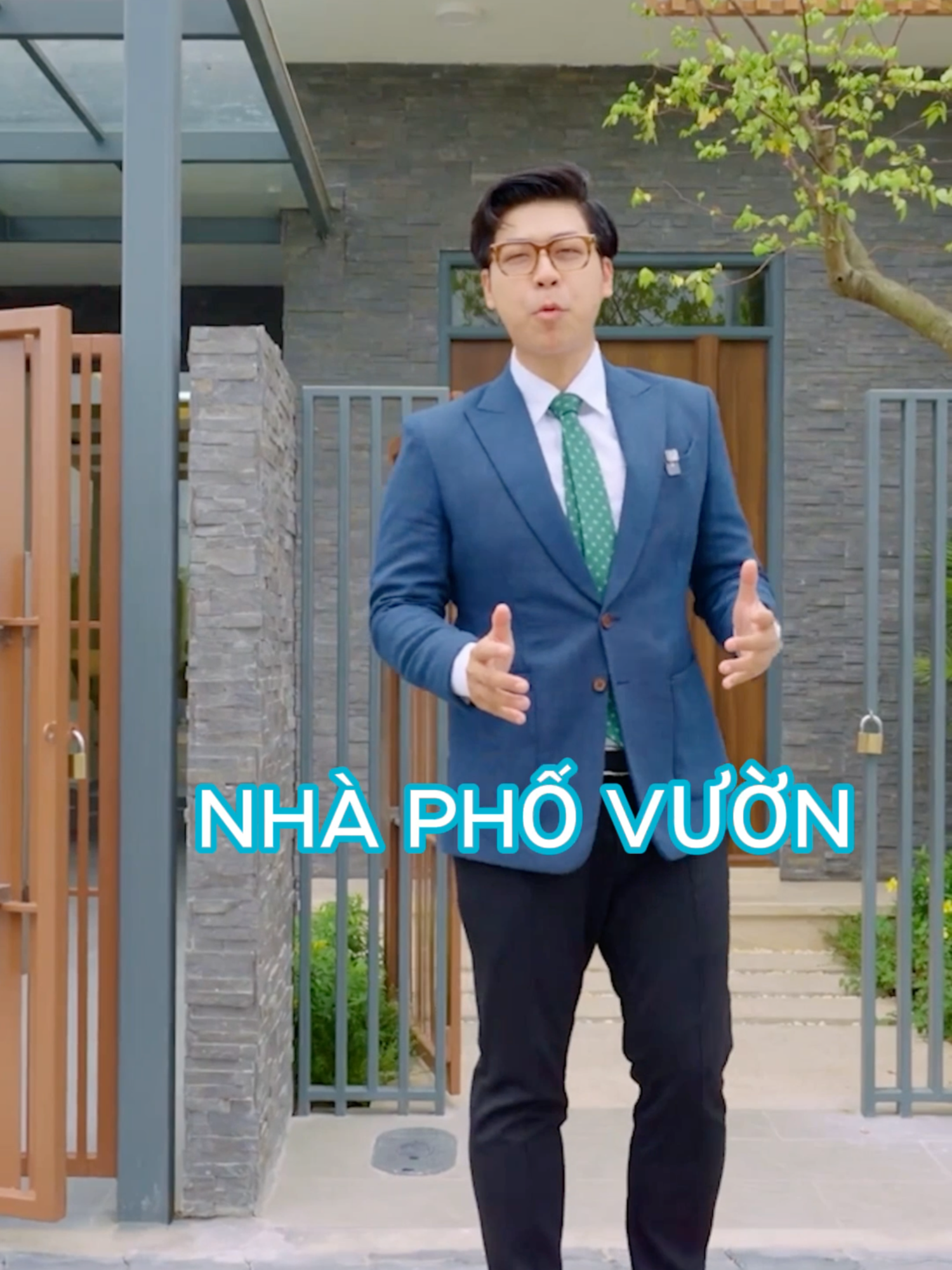 Nhà phố tại dự án LA Home thu hút khách hàng bởi sự kết hợp hài hòa giữa thiết kế hiện đại, tinh tế và không gian sống xanh mát, tiện nghi, mang đến một phong cách sống cân bằng và chất lượng #lahome #nhapho