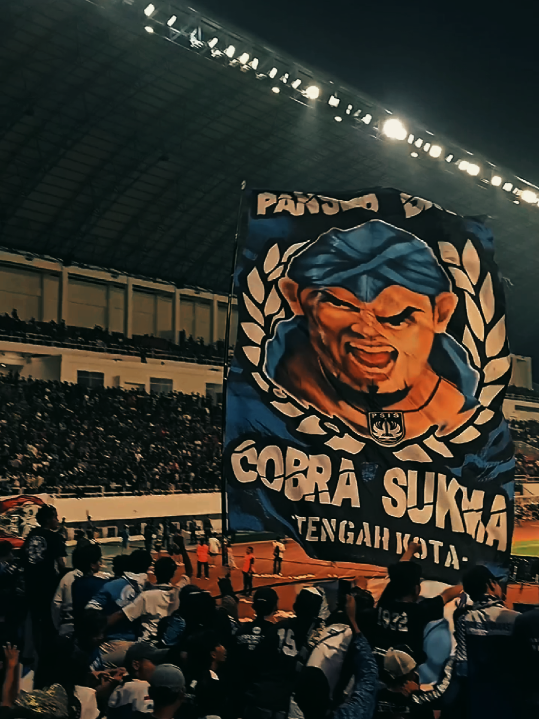 Tangi cahh Semarang usum balbalan meneh 🥰🙌 #yoyokout #psissemarang #panserbiru #fypシ゚  #semarangstory 